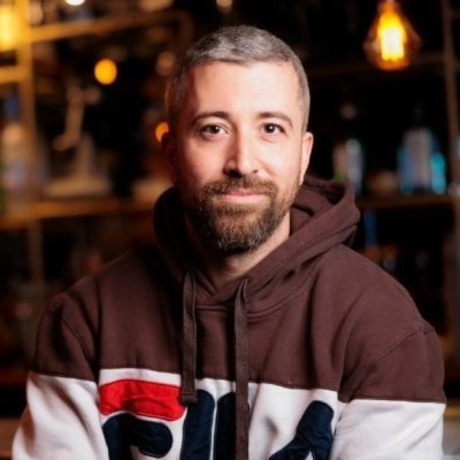 The Riot Comedy Club Presents Headliner Mike Cannon
